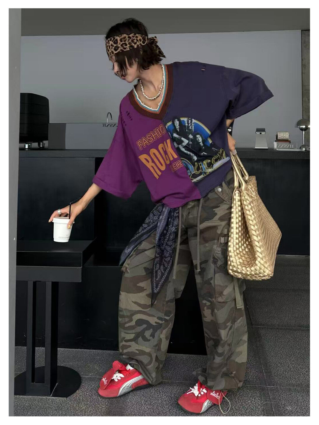 Rebel Rock Summer Colorblock V-Neck Tee - Punk Princess Essential」