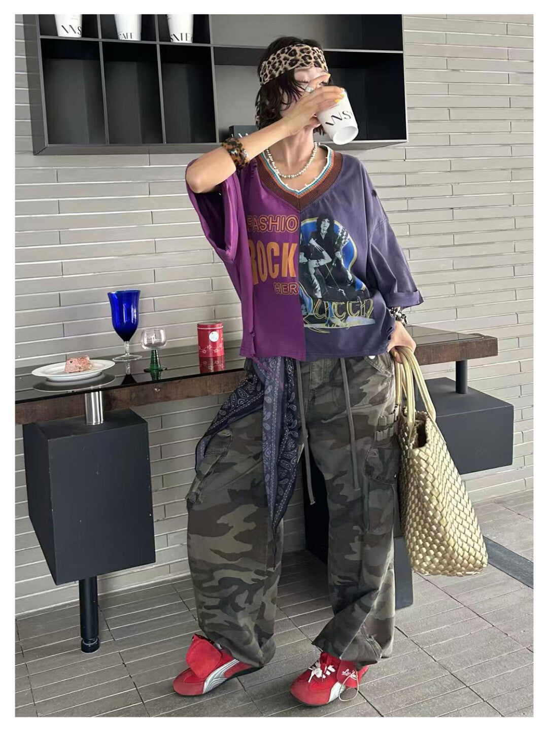 Rebel Rock Summer Colorblock V-Neck Tee - Punk Princess Essential」