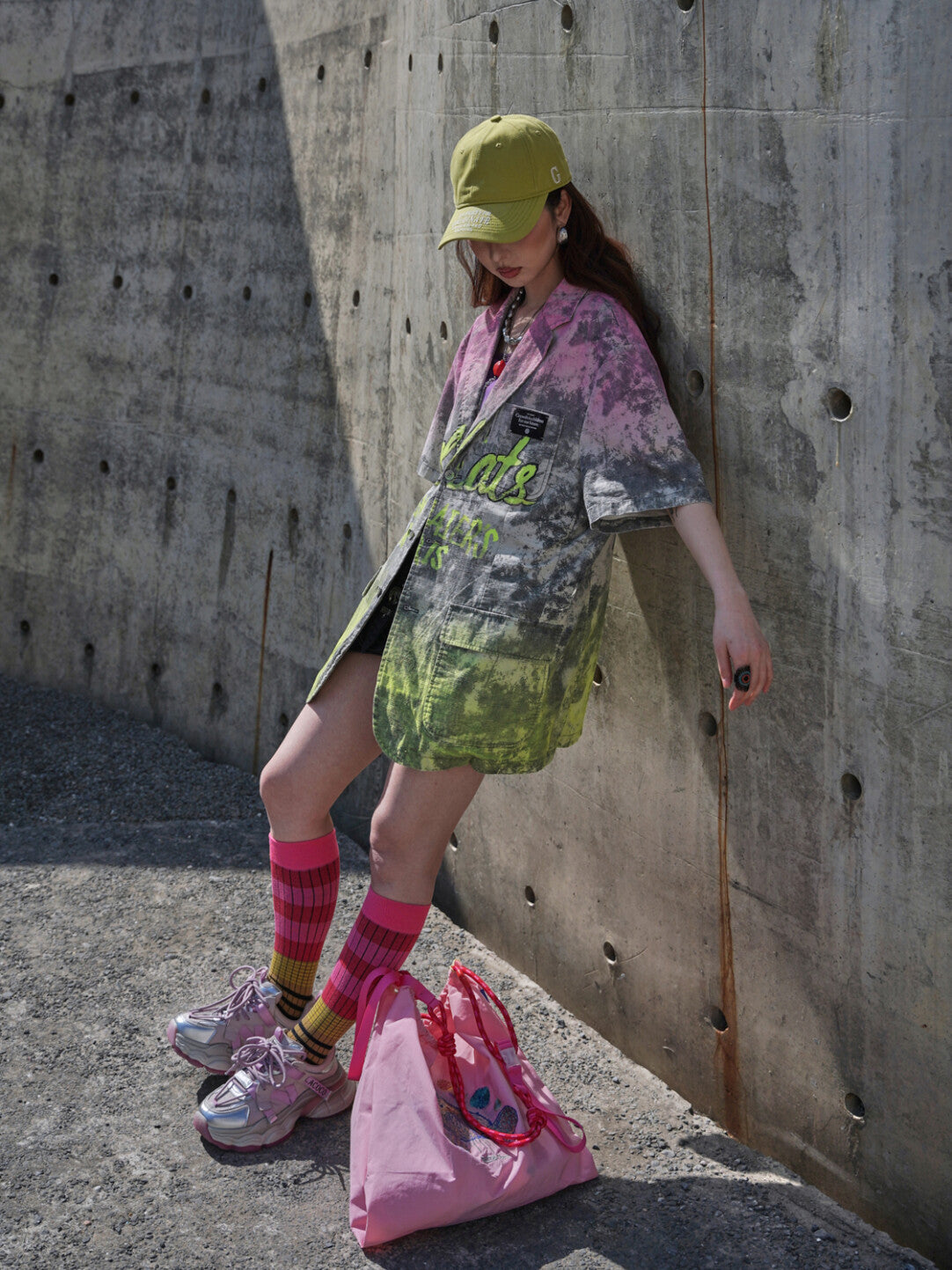 Urban Graffiti Art Sleeveless Jacket - Wearable Street Canvas」