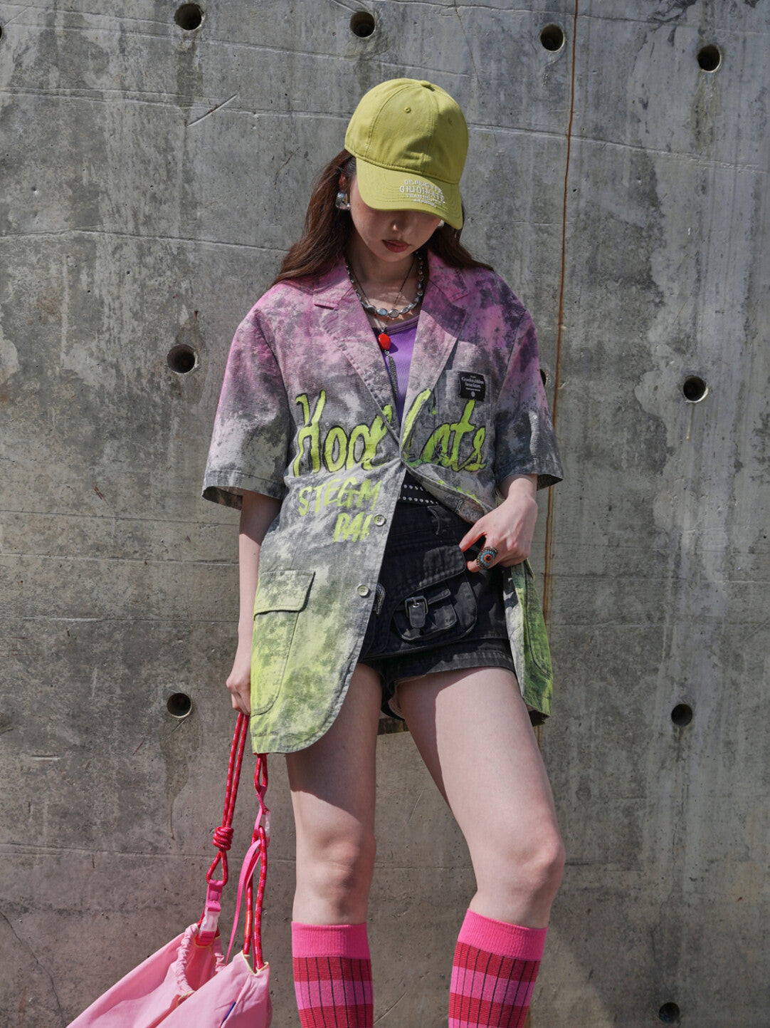 Urban Graffiti Art Sleeveless Jacket - Wearable Street Canvas」