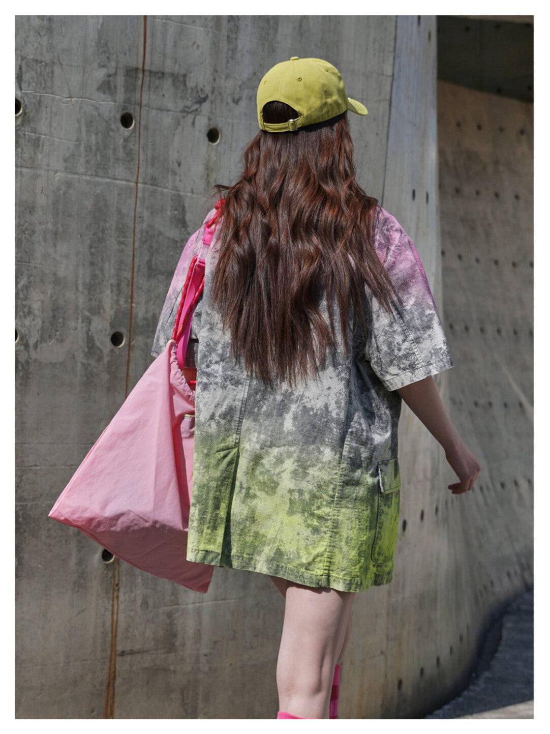 Urban Graffiti Art Sleeveless Jacket - Wearable Street Canvas」