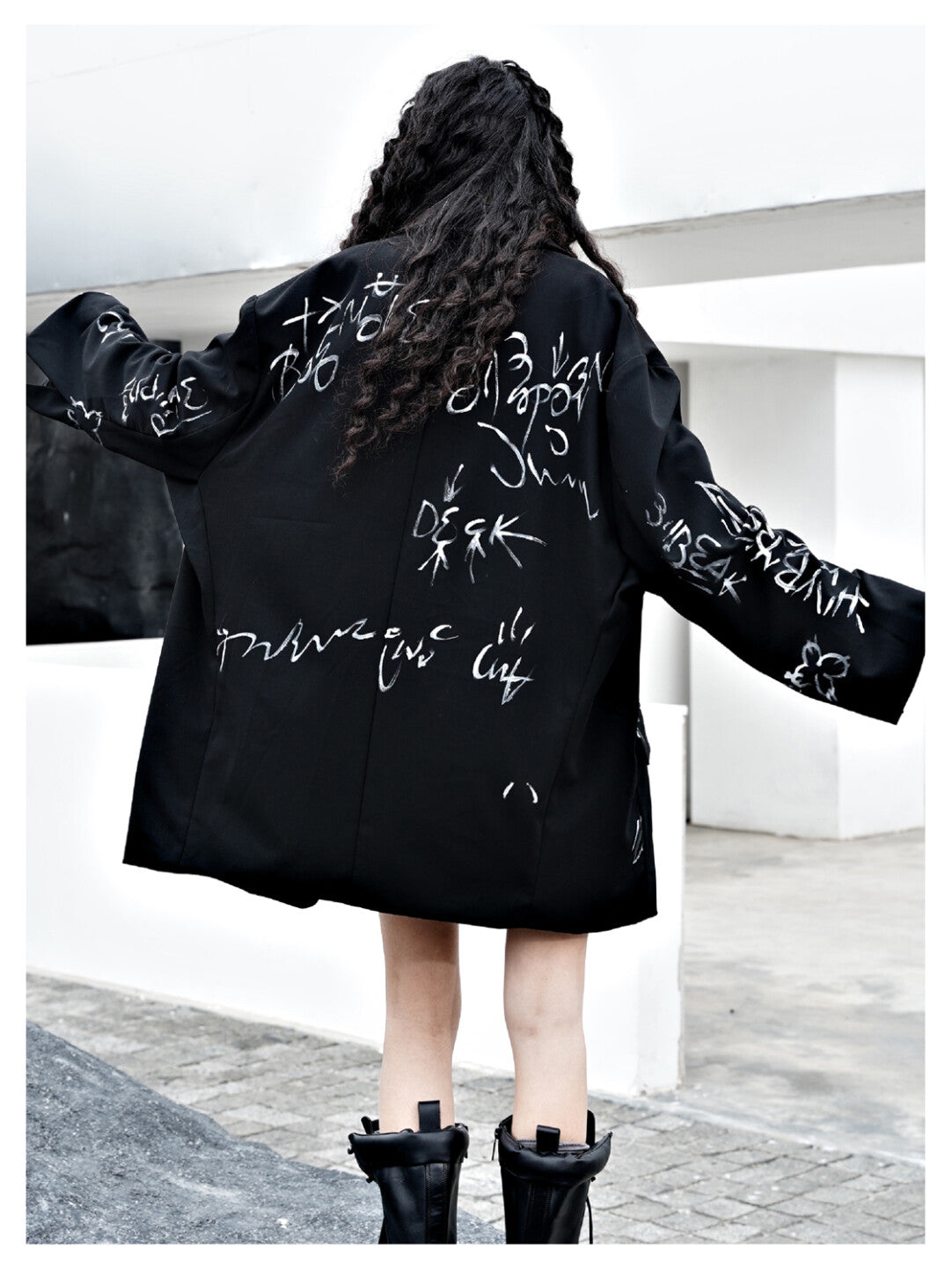 Oversized Hand-Painted Doodle Blazer - Streetwise Sophistication」  Product Description: