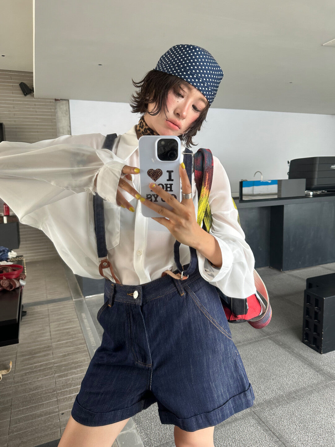 High-Waisted Roll-Cuff Overalls Shorts - Vintage Charm Meets Modern Playfulness」