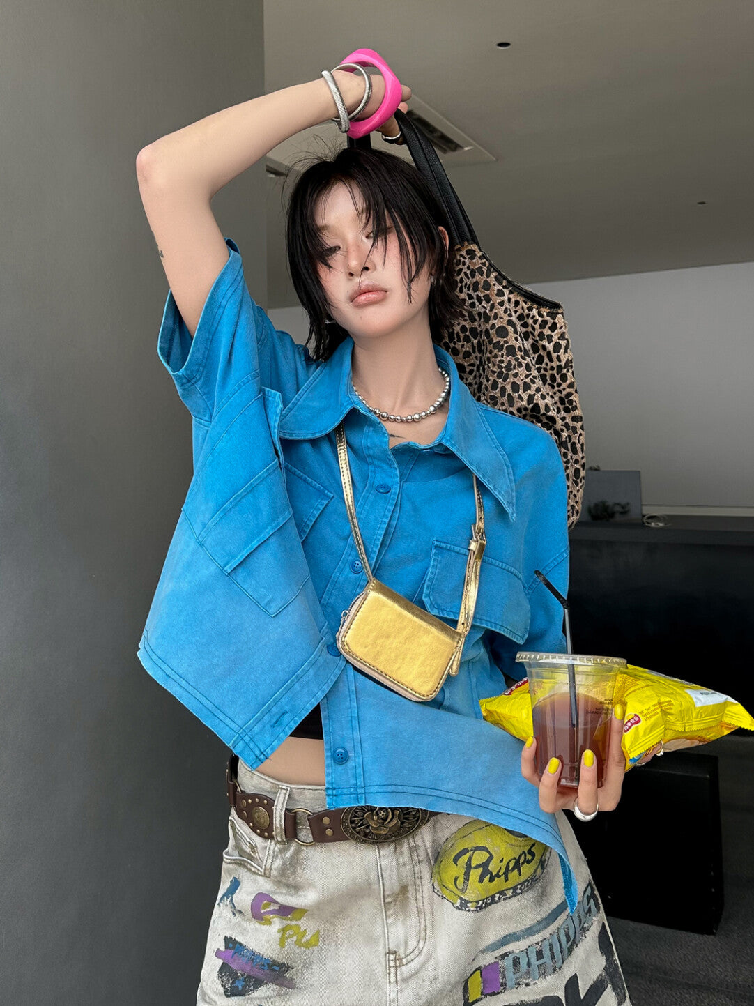 Heavy-Duty Washed Ombre Short-Sleeve Shirt - Industrial Elegance Redefined」