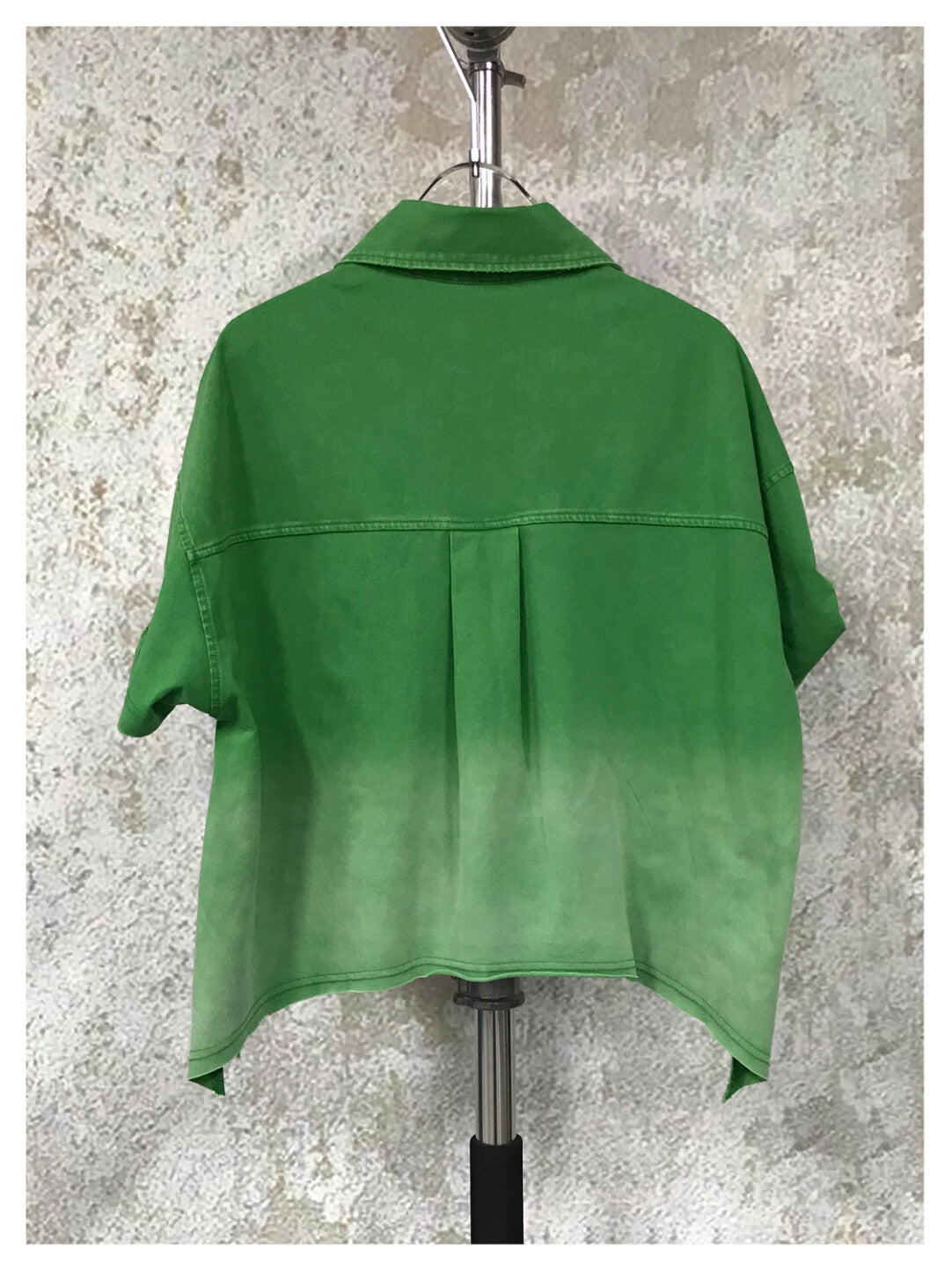 Heavy-Duty Washed Ombre Short-Sleeve Shirt - Industrial Elegance Redefined」