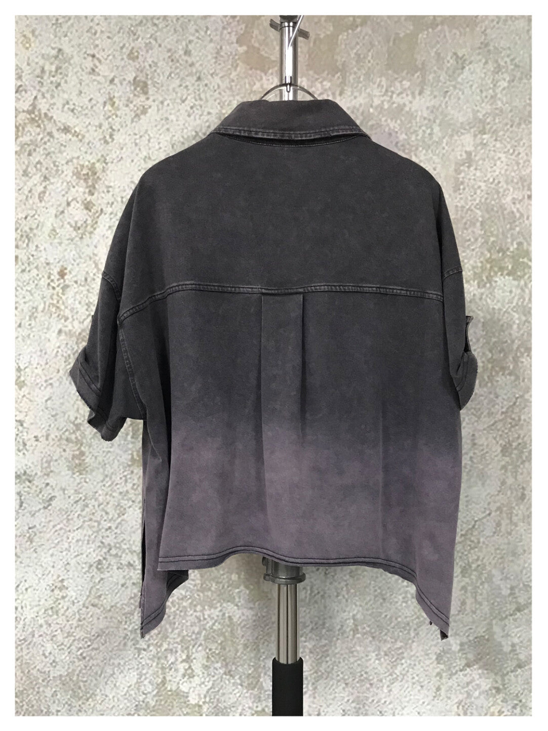 Heavy-Duty Washed Ombre Short-Sleeve Shirt - Industrial Elegance Redefined」