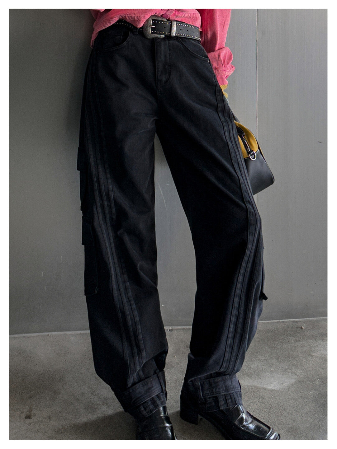 Heavy-Duty Washed Bandit Utility Pants - Rugged Tactical Edge」