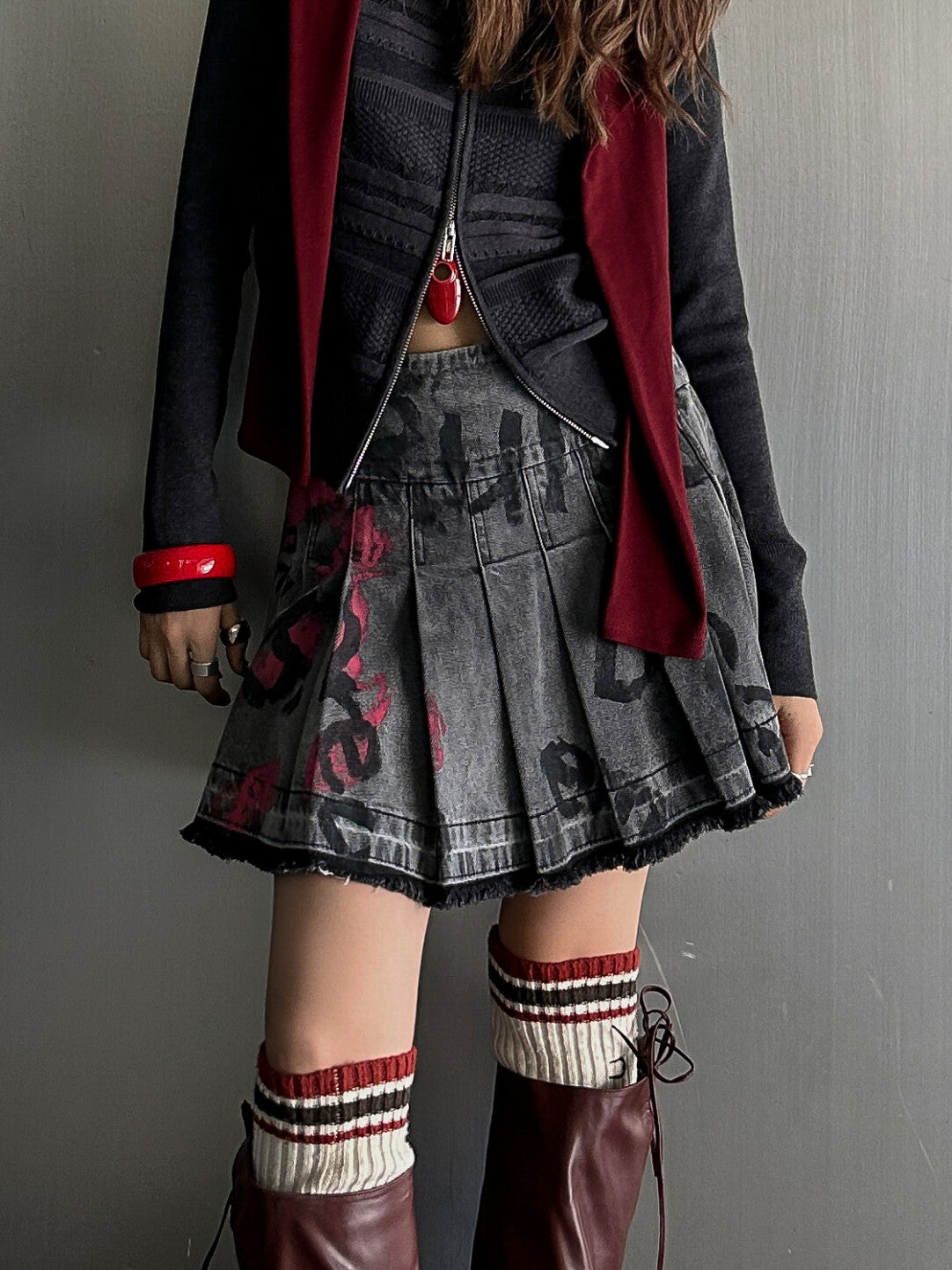 Dark Grey Pleated Hand-Painted Mini Skirt